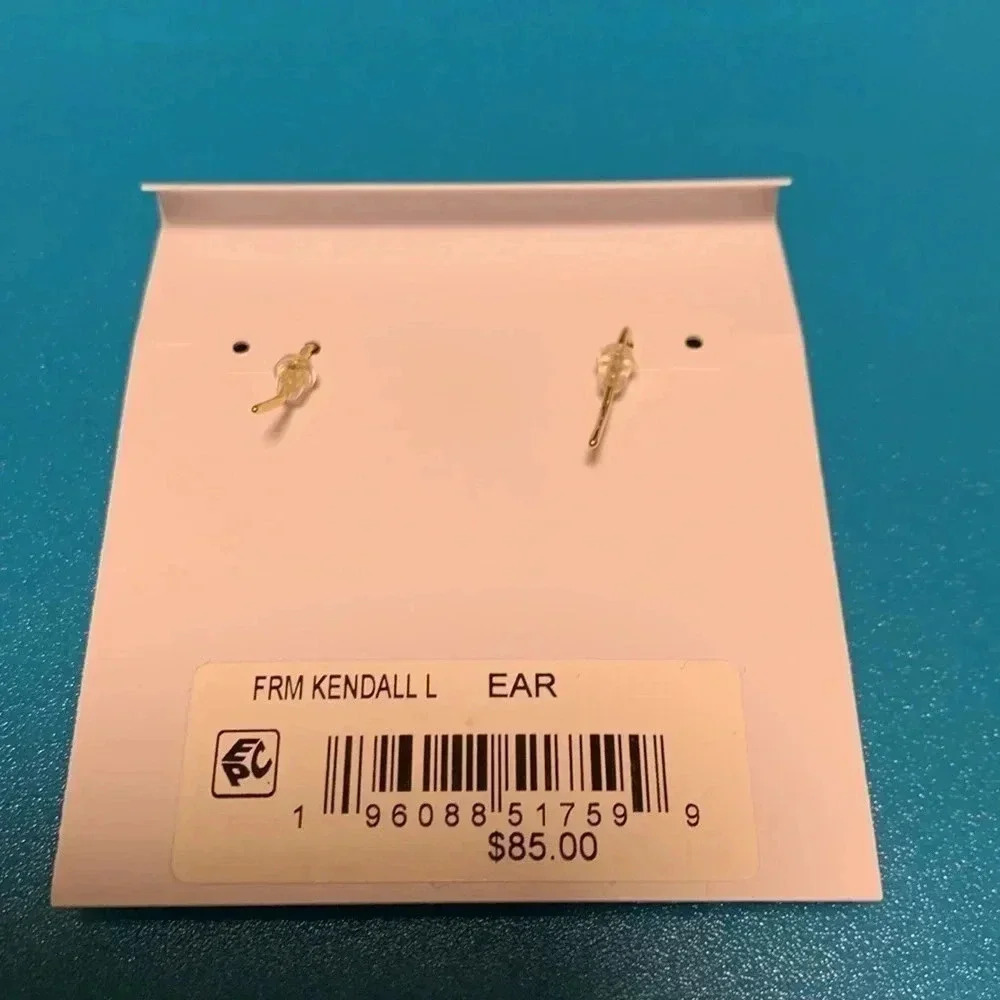 KENDRA SCOTT Earrings,NWT. - Picture 2 of 2